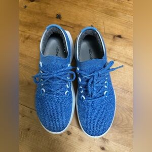 Allbirds Blue Sneakers women size 10 (fits like 9.5)